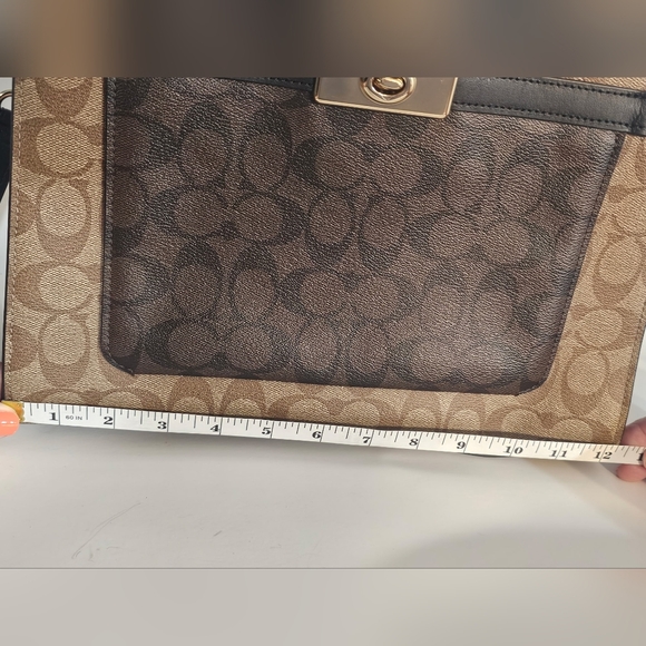 NWT Coach Lane Carryall In Block Signature Coated Canvas C8596 - Picture 15 of 16